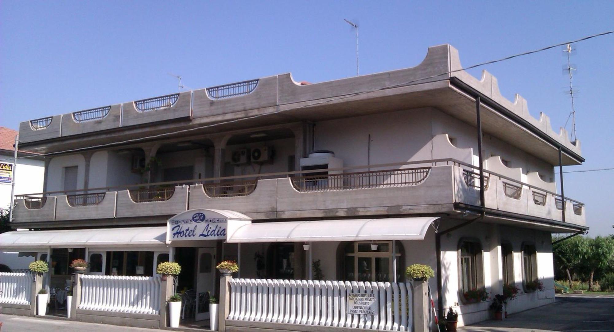 Hotel Lidia Alba Adriatica Esterno foto