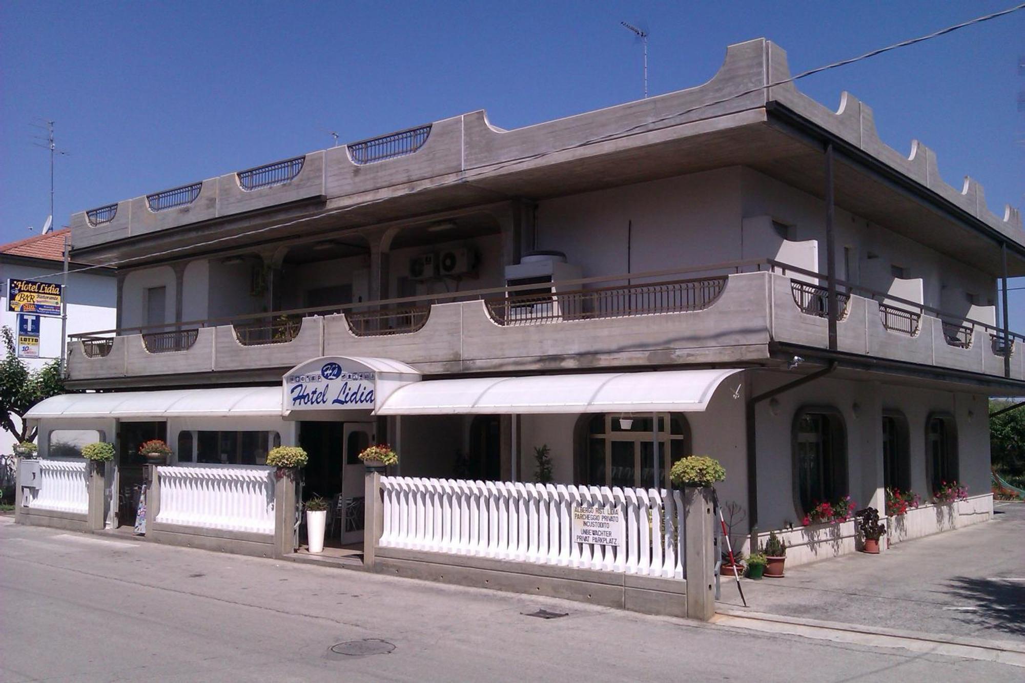 Hotel Lidia Alba Adriatica Esterno foto